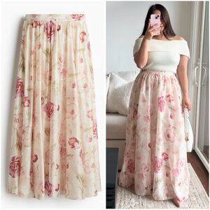 H&M Voluminous Maxi Skirt Floral New